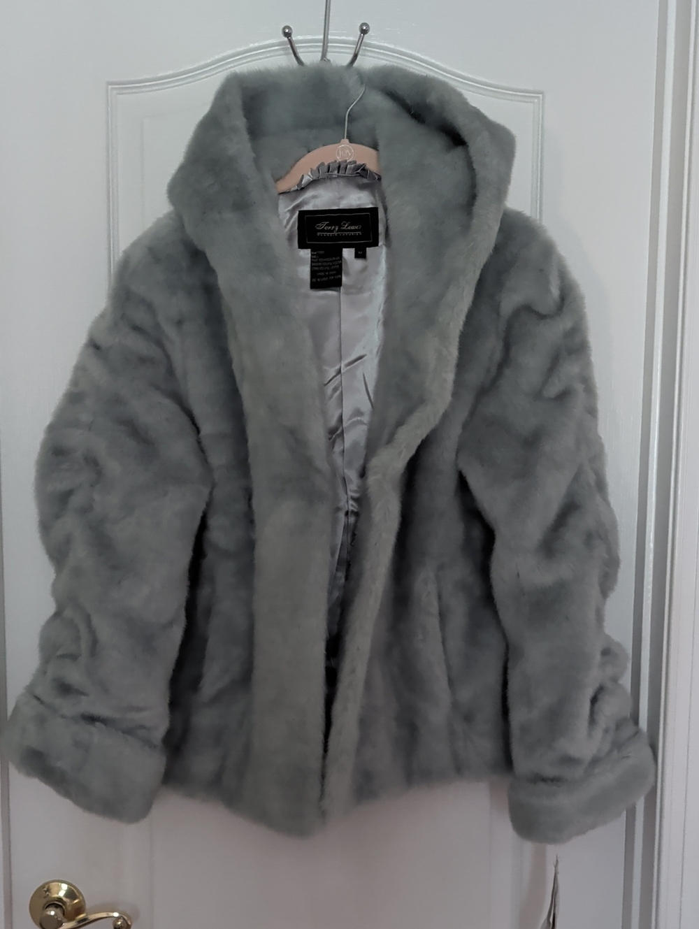 Terry Lewis Classic Luxuries Plush Hooded Faux Fur Jacket - Gray Sz M